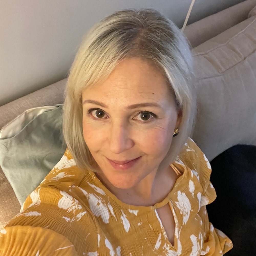 Meet your Posher, Tanya - Picture 1 of 1